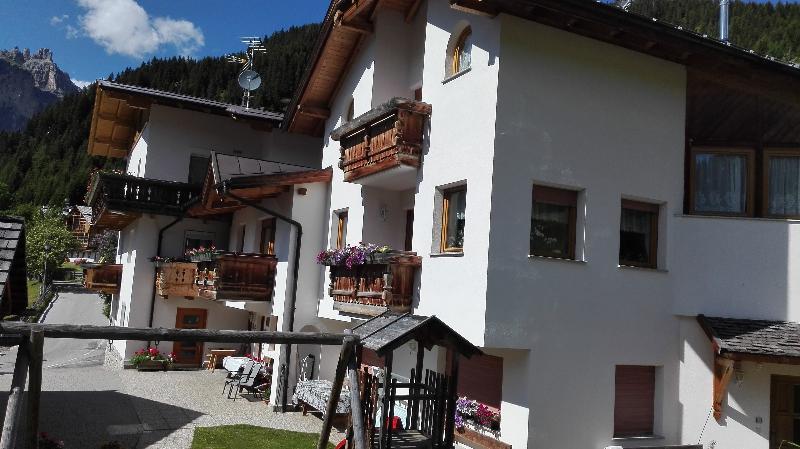 Pensione Valbona Corvara In Badia Exterior foto